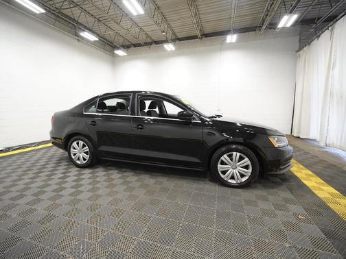 Black 2017 Volkswagen Jetta 1.4T S