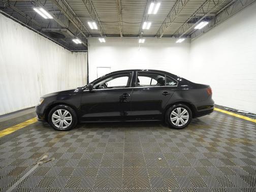 Black 2017 Volkswagen Jetta 1.4T S