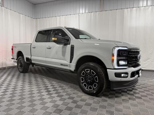 2025 Ford F-250 Platinum