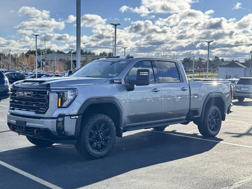 2024 GMC Sierra 2500 AT4