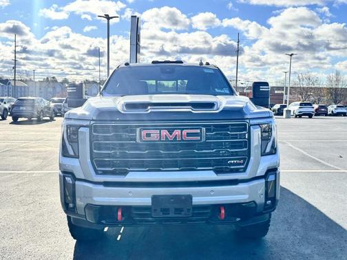 2024 GMC Sierra 2500 AT4