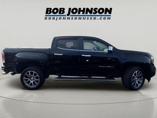 Onyx Black 2022 GMC Canyon Denali