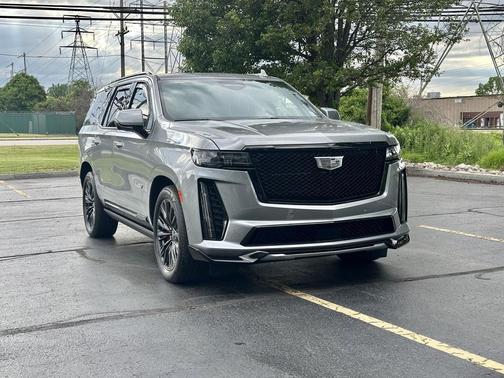 Argent Silver Metallic 2023 Cadillac Escalade V-Series