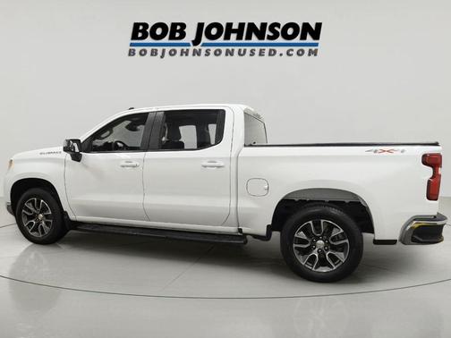 Summit White 2024 Chevrolet Silverado 1500 LT