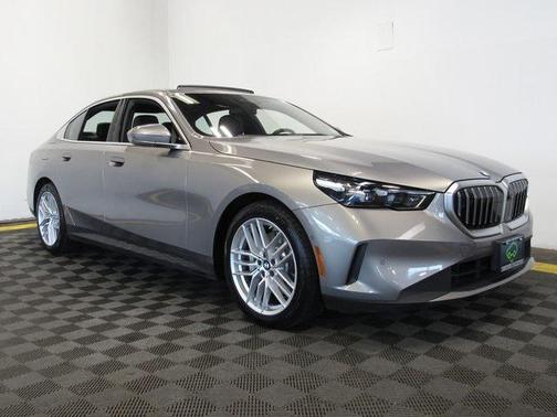 2024 BMW 530 i xDrive
