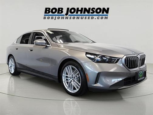 2024 BMW 530 i xDrive