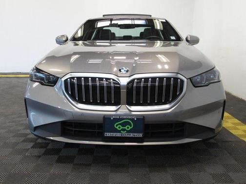2024 BMW 530 i xDrive