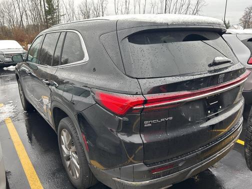 2025 Buick Enclave Preferred FWD