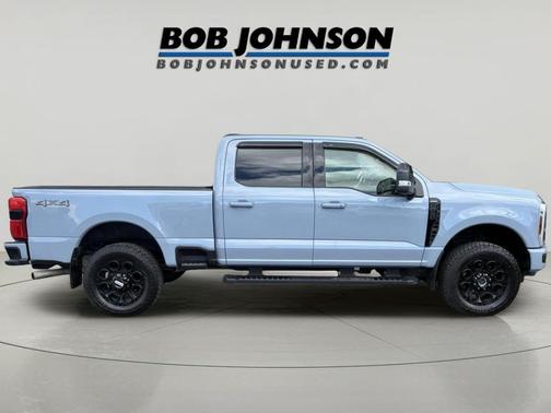 Glacier Gray Metallic Tri-Coat 2024 Ford F-250 Lariat