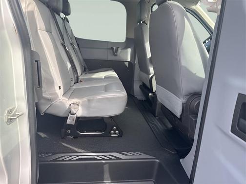 2015 Ford Transit-350 XL