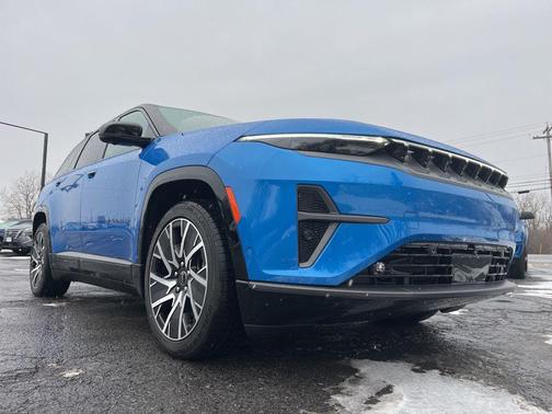 2025 Jeep Wagoneer S Limited