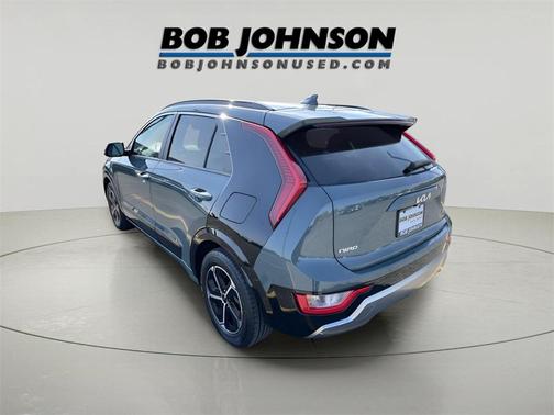 2023 Kia Niro SX