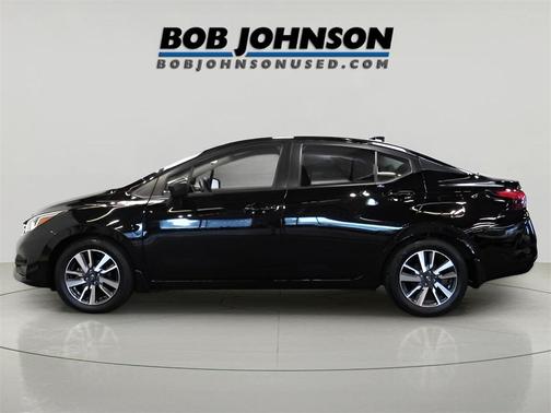 2023 Nissan Versa 1.6 SV