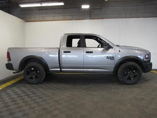 2022 RAM 1500 Classic Warlock Quad Cab 4x4 6'4' Box