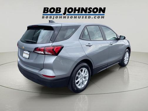 Sterling Gray Metallic 2023 Chevrolet Equinox LS