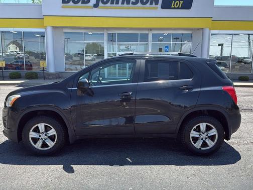 Black Granite Metallic 2015 Chevrolet Trax LT