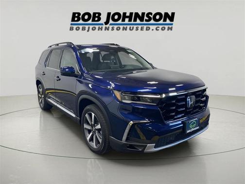 2023 Honda Pilot Touring 8-Passenger