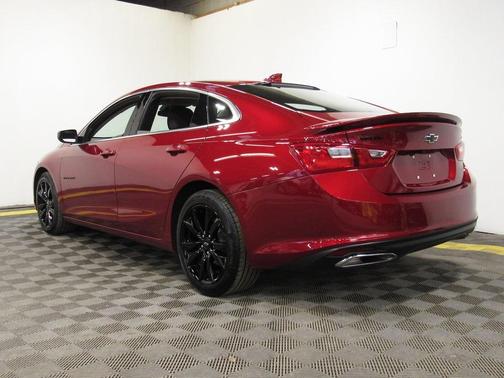 2023 Chevrolet Malibu FWD RS