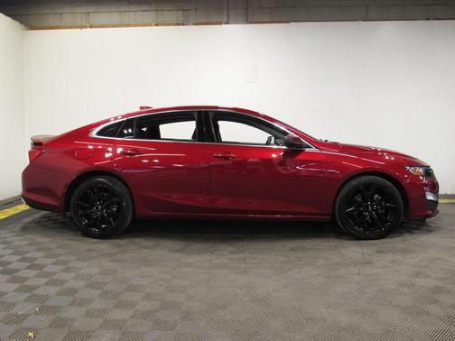 2023 Chevrolet Malibu FWD RS