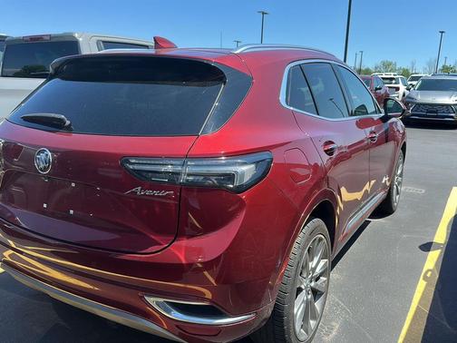 Cinnabar Metallic 2022 Buick Envision AWD Avenir