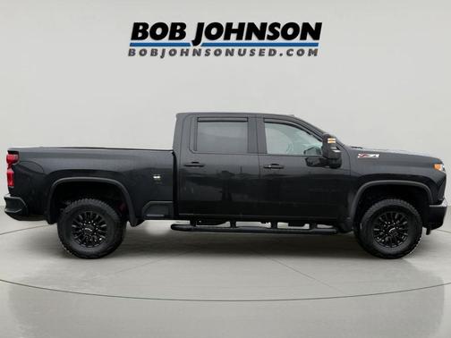 Black 2022 Chevrolet Silverado 2500 LT