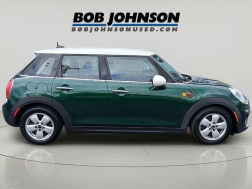 British Racing Green Metallic 2018 MINI Hardtop Cooper