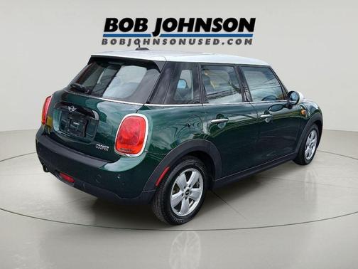 British Racing Green Metallic 2018 MINI Hardtop Cooper