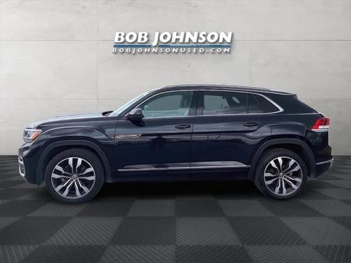 2022 Volkswagen Atlas Cross Sport 3.6L V6 SEL Premium R-Line