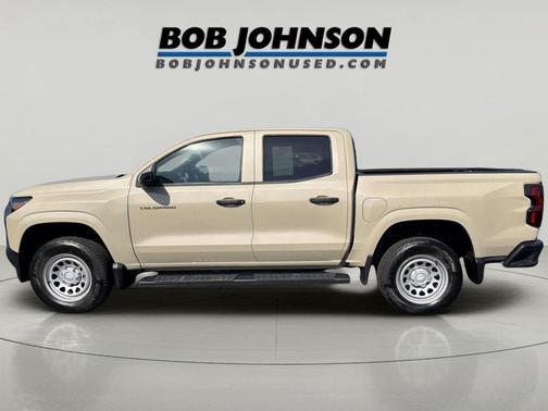 Sand Dune Metallic 2024 Chevrolet Colorado WT