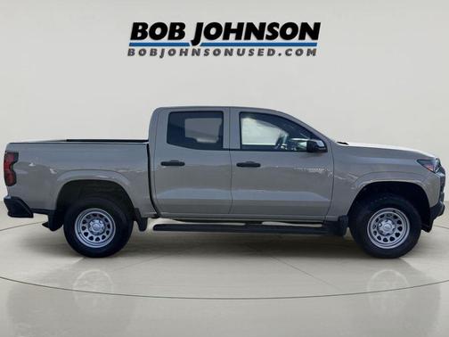 Sand Dune Metallic 2024 Chevrolet Colorado WT