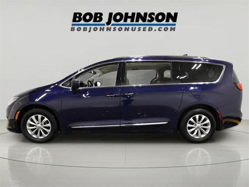 2018 Chrysler Pacifica Touring-L Plus