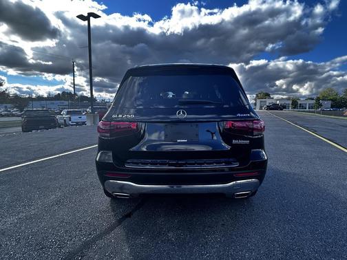 2021 Mercedes-Benz GLB 250 4MATIC
