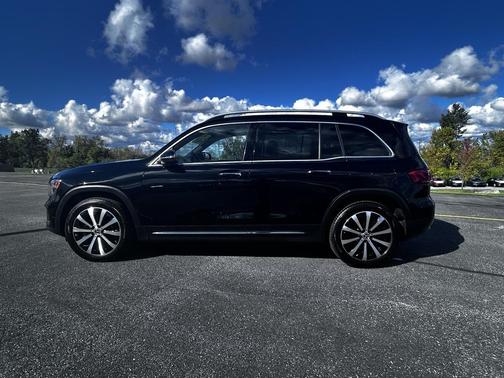 2021 Mercedes-Benz GLB 250 4MATIC