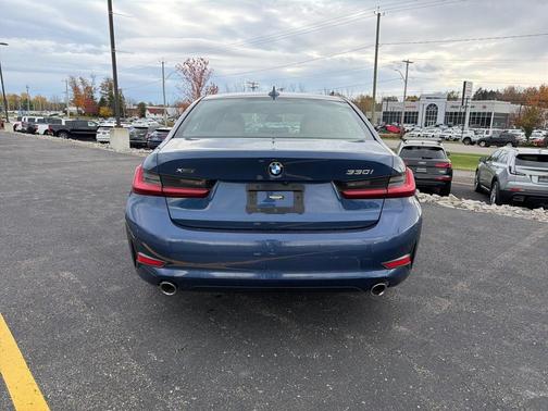 2022 BMW 330 xDrive