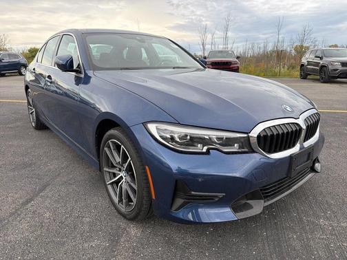 2022 BMW 330 xDrive