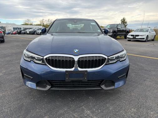 2022 BMW 330 xDrive