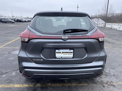 2023 Nissan Kicks S