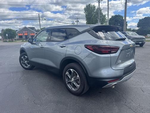 Sterling Gray Metallic 2025 Chevrolet Blazer 2LT