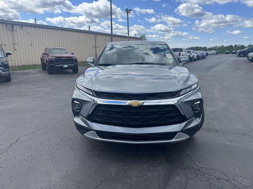 Sterling Gray Metallic 2025 Chevrolet Blazer 2LT