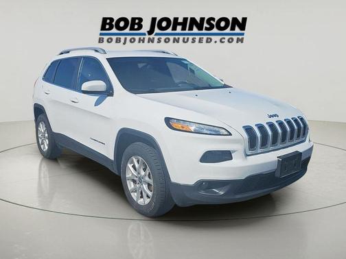 Bright White Clearcoat 2018 Jeep Cherokee Latitude Plus