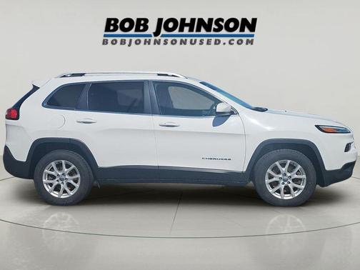 Bright White Clearcoat 2018 Jeep Cherokee Latitude Plus