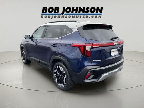 Dark Ocean Blue/White Roof 2024 Kia Seltos SX Turbo