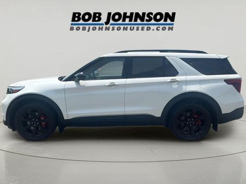 Star White Metallic Tri-Coat 2024 Ford Explorer ST