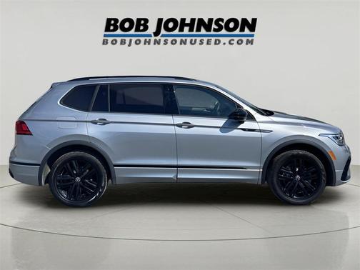 2022 Volkswagen Tiguan 2.0T SE R-Line Black 4MOTION