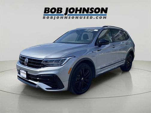 2022 Volkswagen Tiguan 2.0T SE R-Line Black 4MOTION