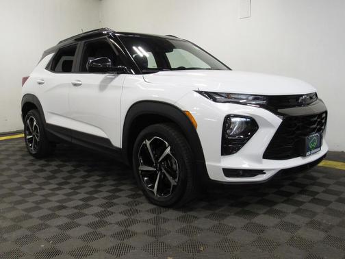 Summit White 2023 Chevrolet Trailblazer RS