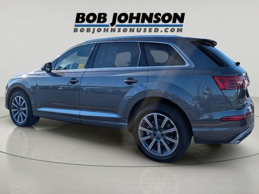 Samurai Gray Metallic 2018 Audi Q7 3.0T Prestige