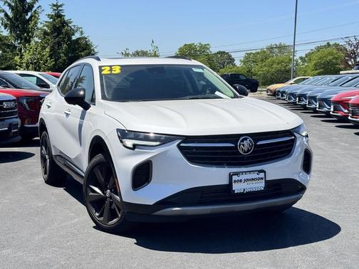 White Frost Tricoat 2023 Buick Envision Essence AWD