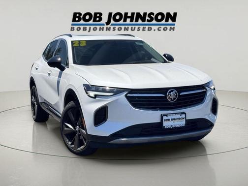 White Frost Tricoat 2023 Buick Envision Essence AWD