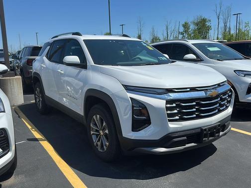 Summit White 2025 Chevrolet Equinox 1LT